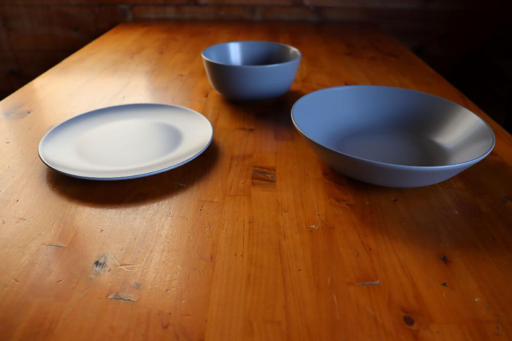 Tableware set (ceramics)